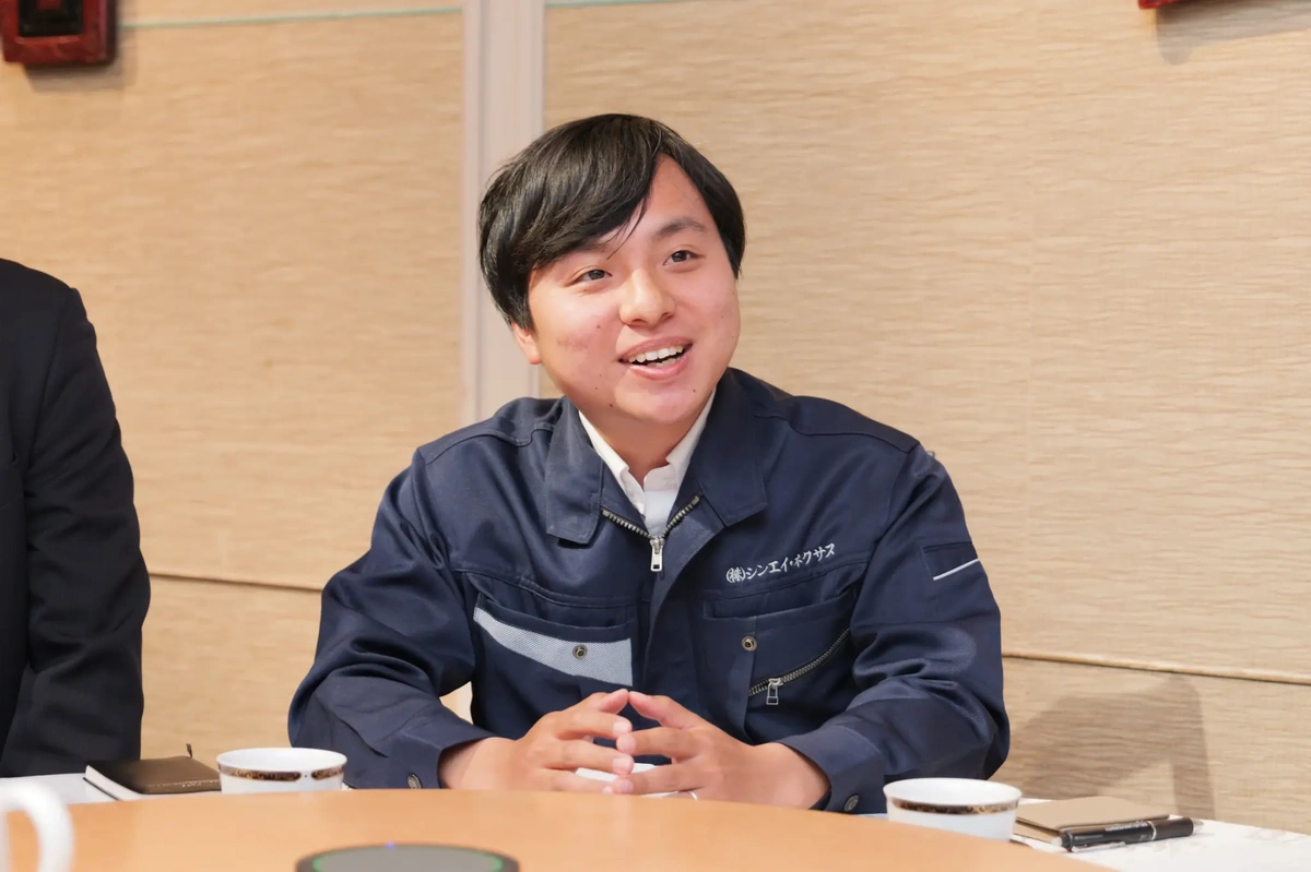 山中氏